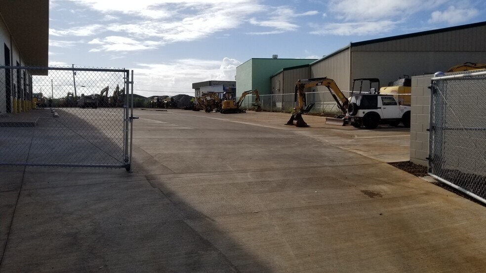 1520 Haleukana St, Lihue, HI à louer - Photo de l’immeuble – Image 3 sur 4
