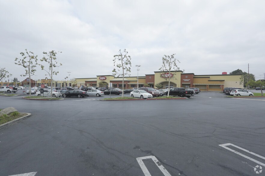 5233-5399 W Centinela Ave, Los Angeles, CA à louer - Photo principale – Image 1 sur 3