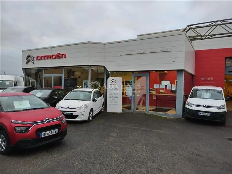 Bureau dans Ruffec à vendre - Photo de l’immeuble – Image 1 sur 1