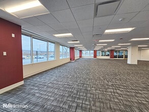 601 Oakmont Ln, Westmont, IL à louer Photo intérieure– Image 1 sur 6