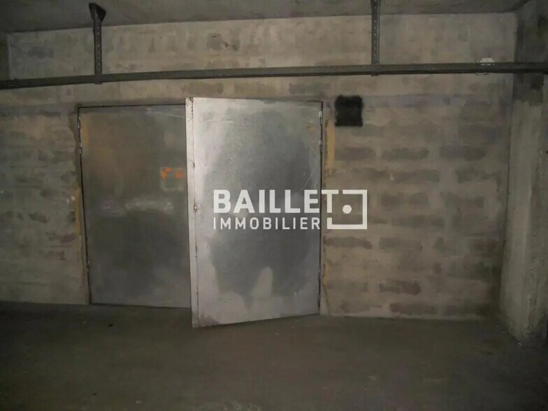 Industriel/Logistique dans Antibes à louer - Photo intérieure – Image 1 sur 3