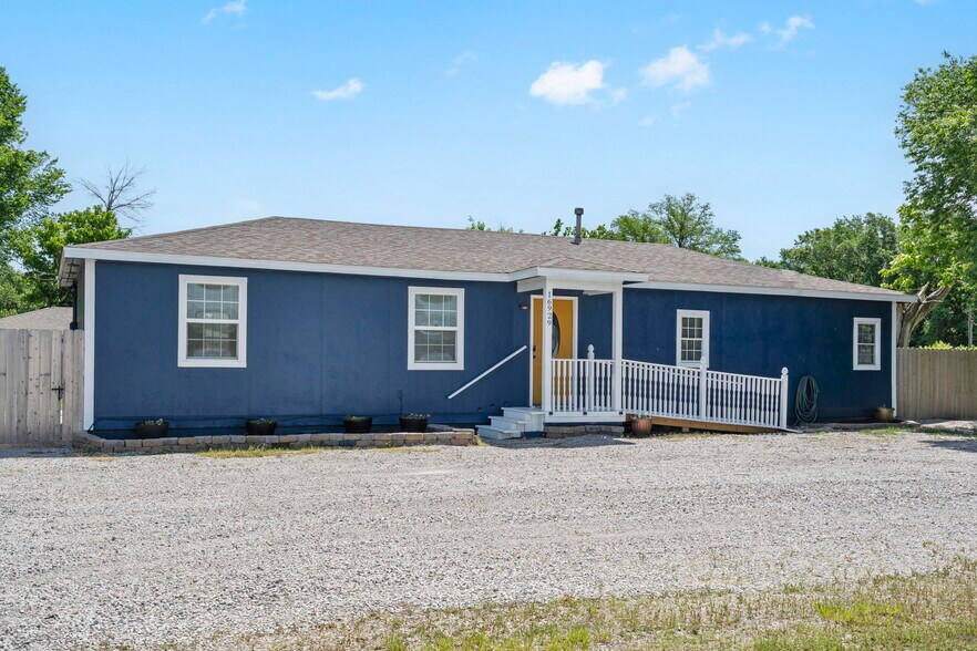 16929 S Memorial Dr, Bixby, OK à vendre - Photo de l’immeuble – Image 3 sur 29