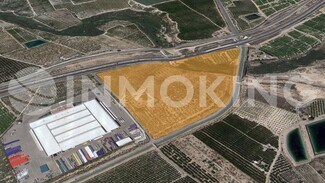 Plus de détails pour Terrain à vendre
