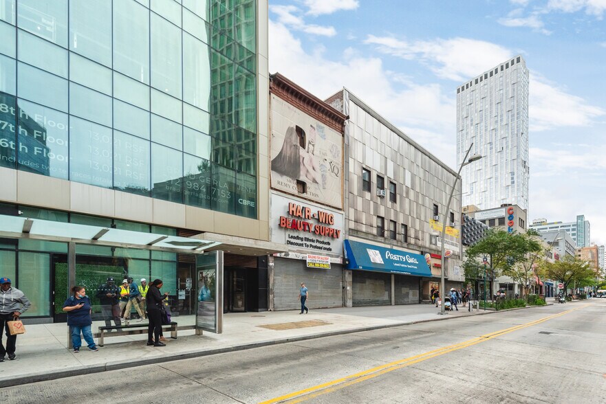 530 Fulton St, Brooklyn, NY à vendre - Photo de l’immeuble – Image 3 sur 10