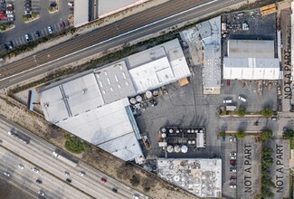 Plus de détails pour 1061 W 5th St, Azusa, CA - Industriel/Logistique à vendre