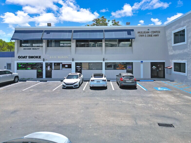17891 S Dixie Hwy, Miami, FL à vendre - Photo de l’immeuble – Image 2 sur 17