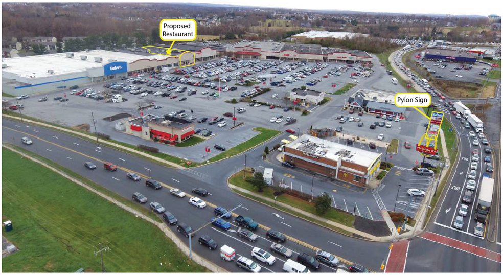 2090 Lincoln Hwy E, Lancaster, PA à louer - Photo principale – Image 1 sur 29