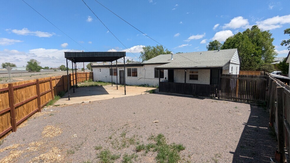 6971 Forest St, Commerce City, CO à vendre - Photo de l’immeuble – Image 3 sur 3