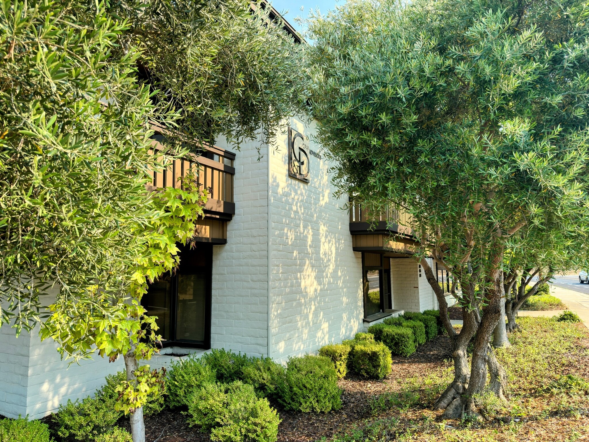 684-690 Alamo Pintado Rd, Solvang, CA à louer Photo intérieure– Image 1 sur 12