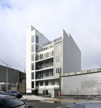 Plus de détails pour 115 Erasmus St, Brooklyn, NY - Logement à vendre