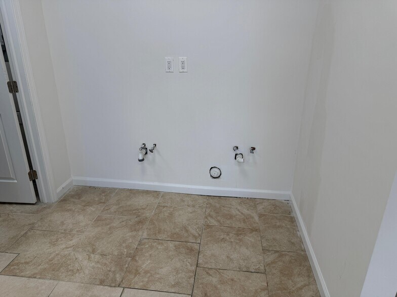 29 New Main St, Haverstraw, NY à louer - Photo de l’immeuble – Image 2 sur 8