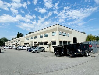 Plus de détails pour 211 Schoolhouse St, Coquitlam, BC - Industriel/Logistique à vendre