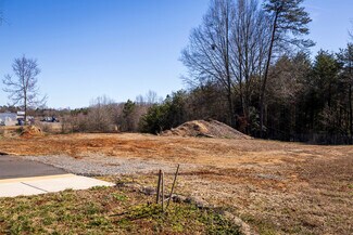 Plus de détails pour 324 Bakery, Statesville, NC - Terrain à louer