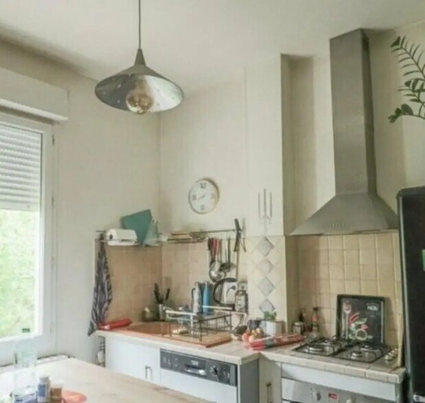 Bureau dans BRIVE-LA-GAILLARDE à vendre - Photo intérieure – Image 2 sur 2