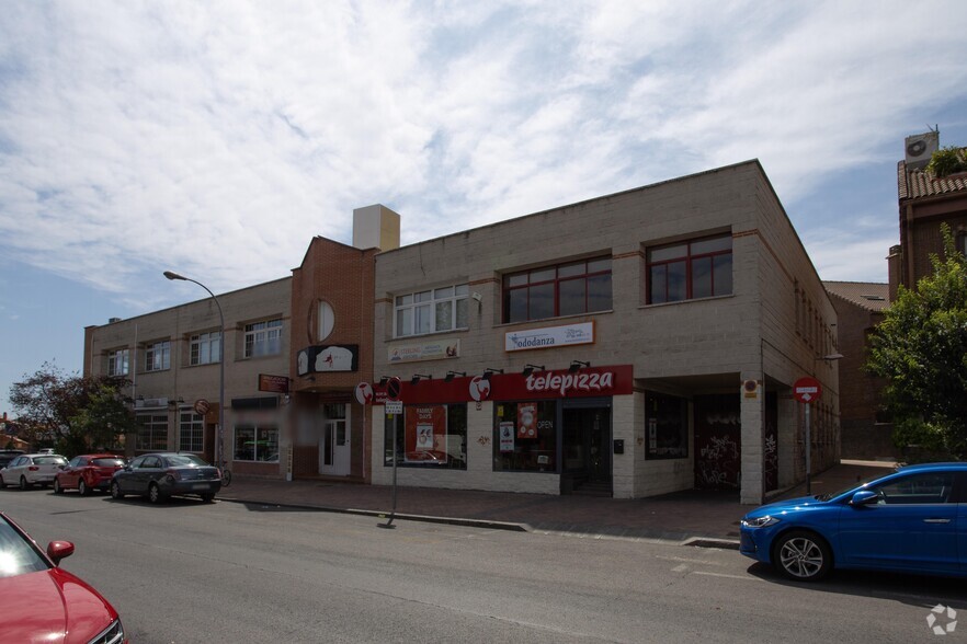Avenida De Mediterráneo, 2, Colmenar Viejo, Madrid à louer - Photo de l’immeuble – Image 3 sur 16