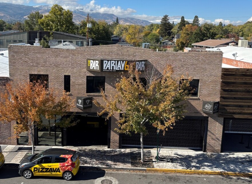 1041 S Virginia St, Reno, NV à louer Photo principale– Image 1 sur 21