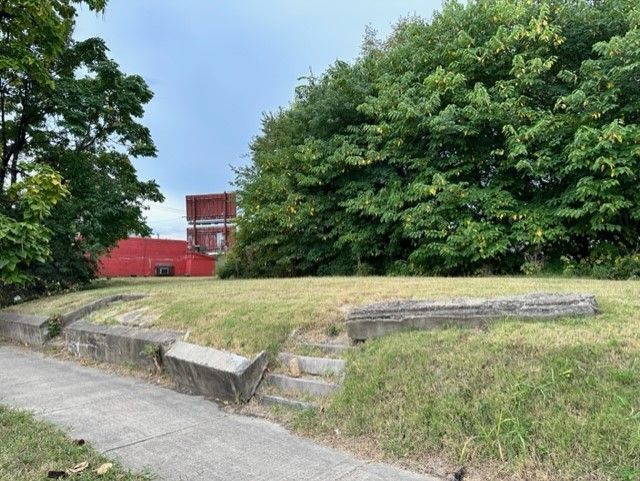 View Photo