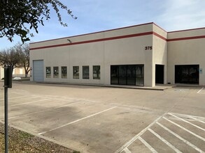 375 Commerce St, Southlake, TX à louer Photo intérieure– Image 1 sur 12