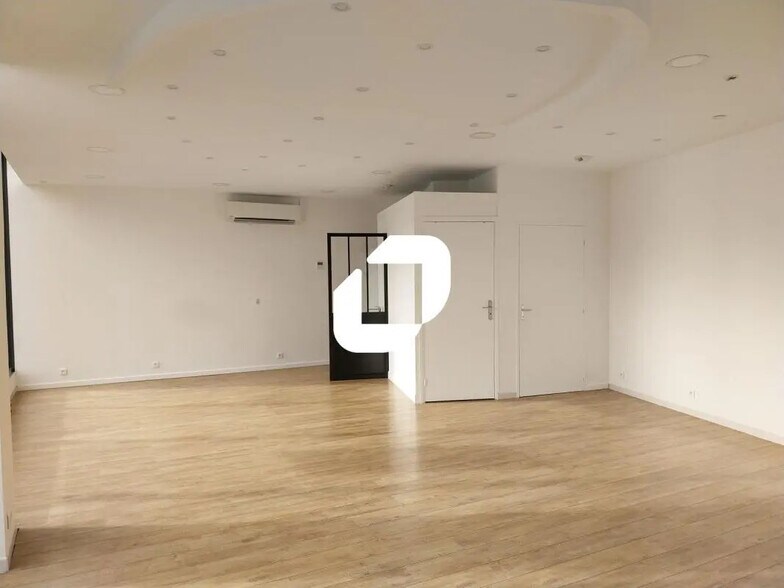 Local commercial dans Saint-Herblain à louer - Photo intérieure – Image 2 sur 5