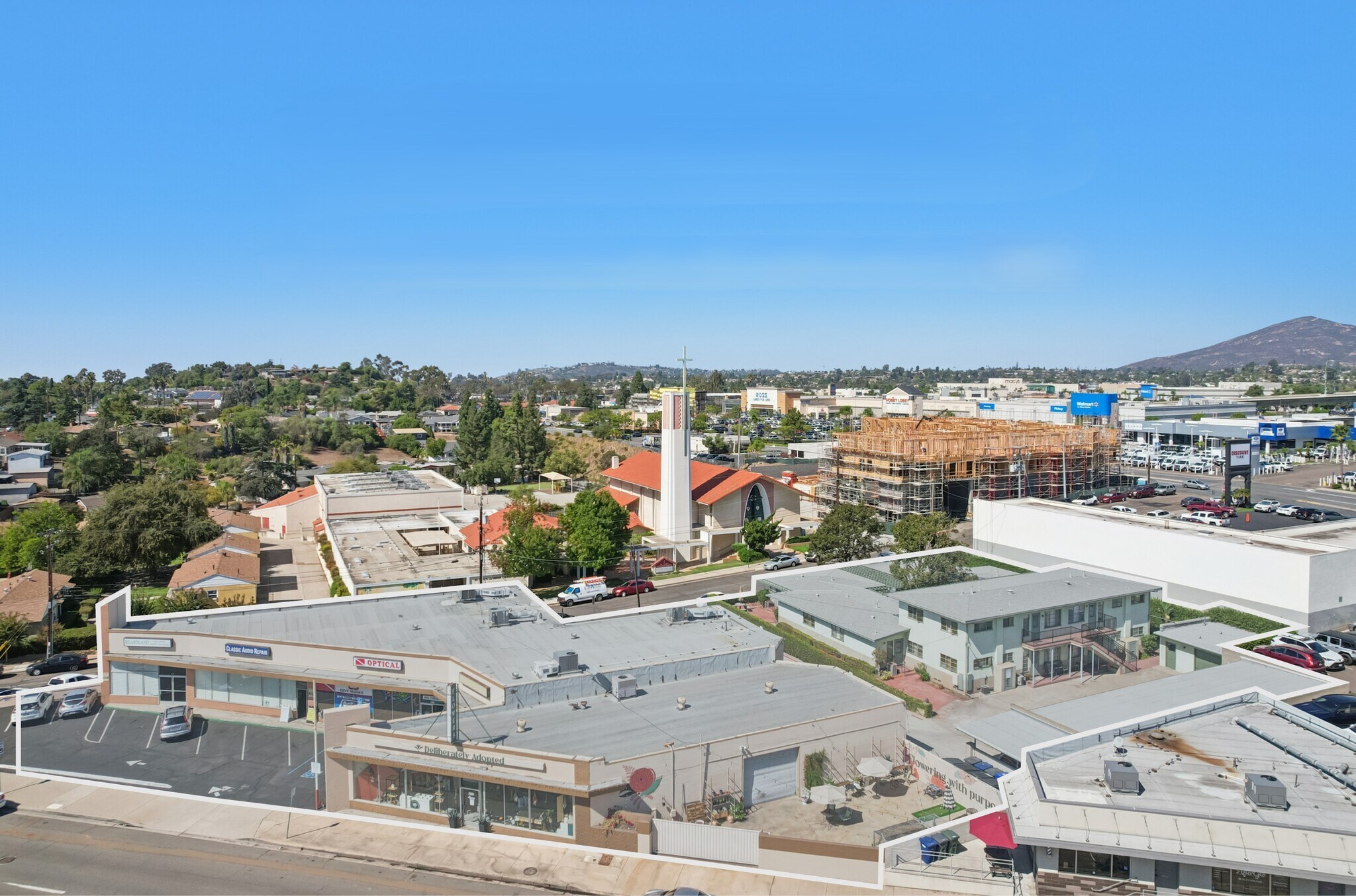 8870-8878 La Mesa Blvd, La Mesa, CA à vendre Photo de l’immeuble– Image 1 sur 30