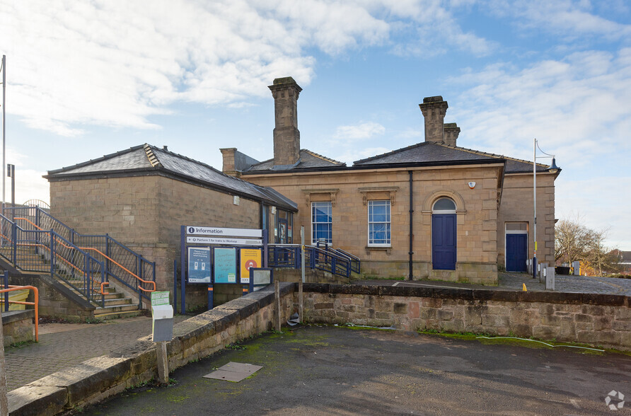 Station Rd, Mansfield à louer - Photo de l’immeuble – Image 2 sur 3