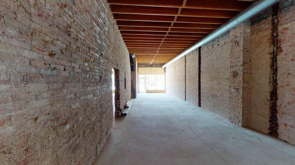 231-237 S Wabash St, Wabash, IN à louer - Photo intérieure – Image 2 sur 8