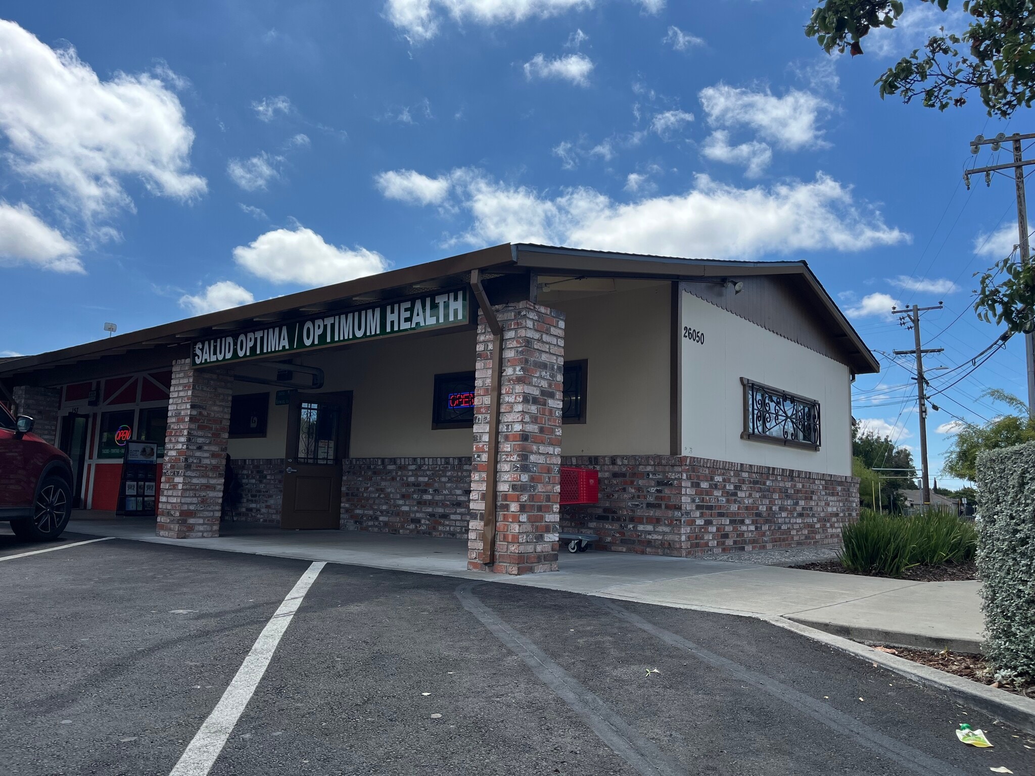 26050 Mocine Ave, Hayward, CA à louer Photo intérieure– Image 1 sur 6