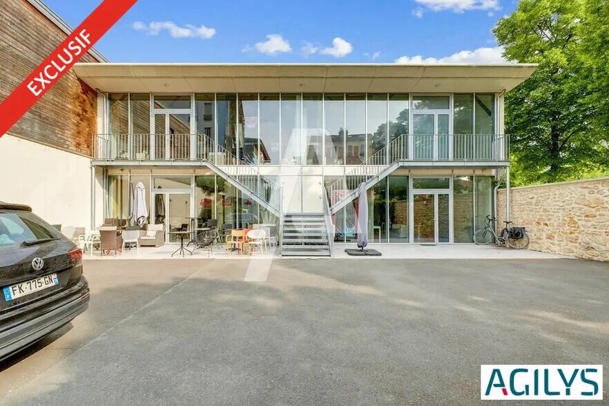 Bureau dans Ivry-sur-Seine à louer - Photo de l’immeuble – Image 3 sur 7