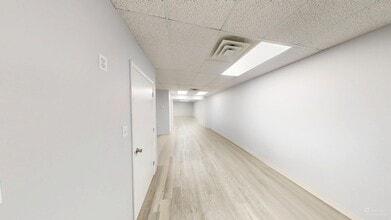 1212-1222 Avenue M, Brooklyn, NY à louer Photo intérieure– Image 2 sur 6