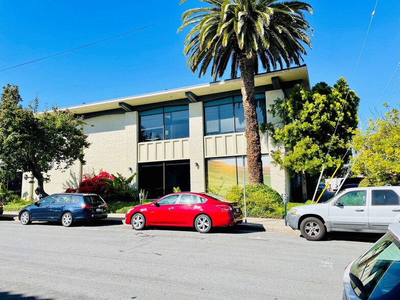 994 Mill St, San Luis Obispo, CA à louer - Photo de l’immeuble – Image 1 sur 9