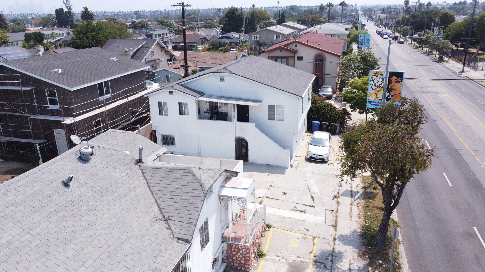5758 11th Ave, Los Angeles, CA à vendre Photo principale– Image 1 sur 5