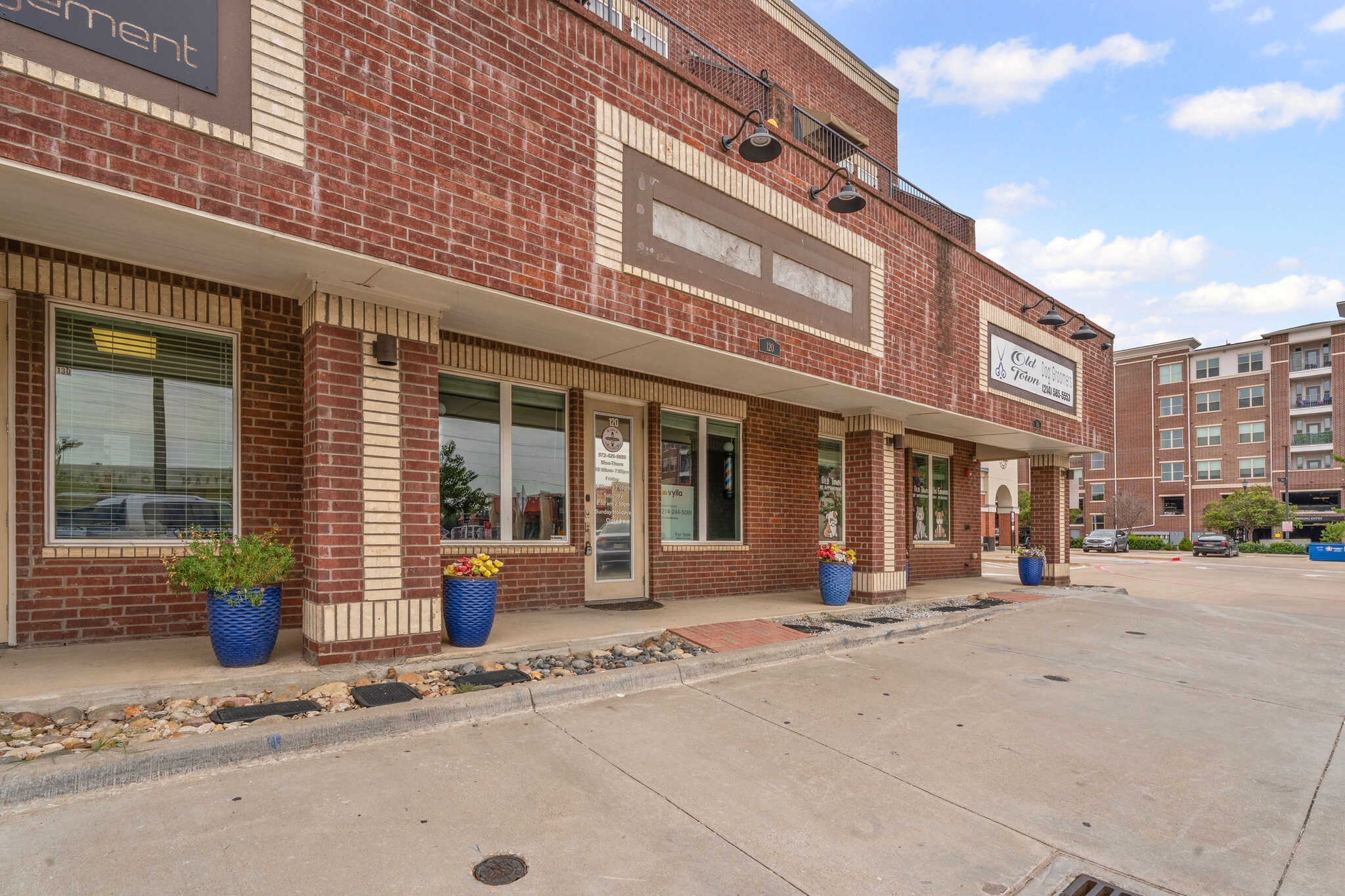 251 S Mill St, Lewisville, TX à vendre Photo de l’immeuble– Image 1 sur 18