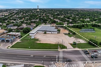 2939 W Pecan St, Pflugerville, TX à louer Photo de l’immeuble– Image 1 sur 5