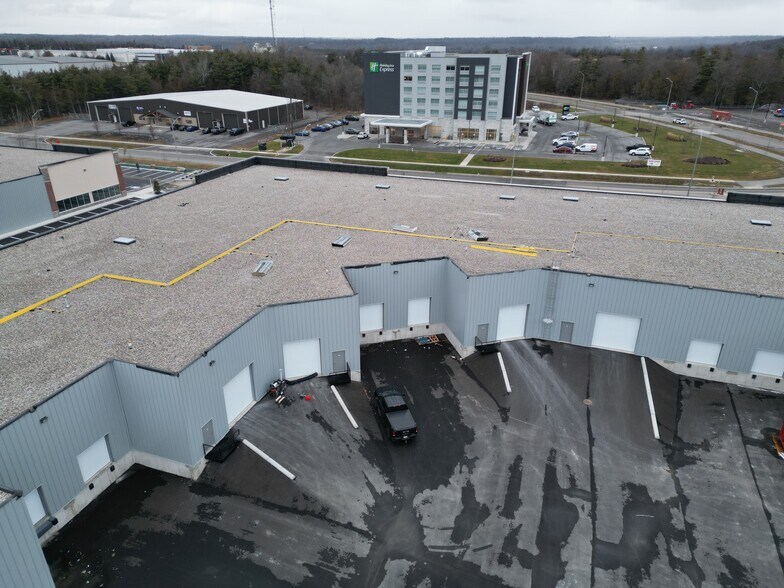 1325 Centennial Dr, Kingston, ON à louer - Aérien – Image 3 sur 16