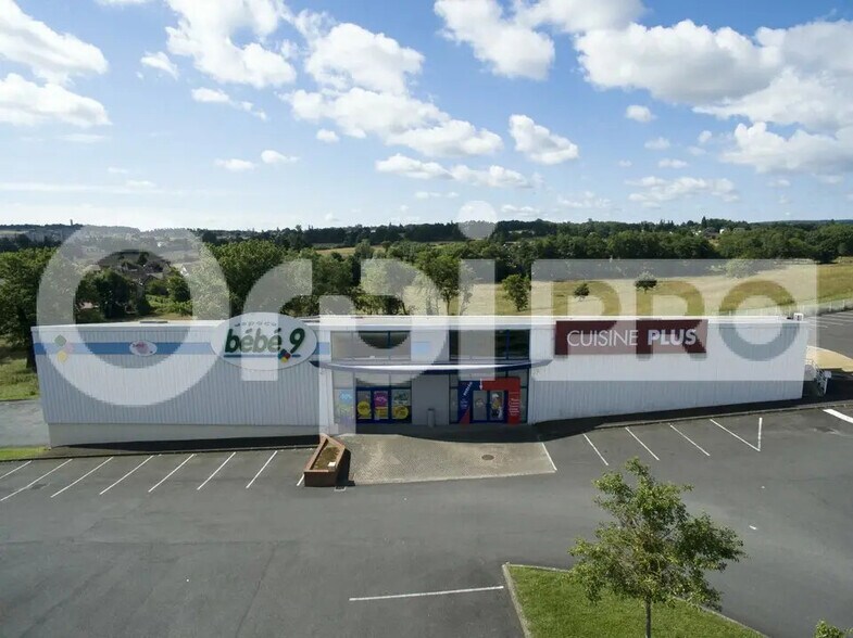 Local commercial dans Domérat à louer - Photo de l’immeuble – Image 1 sur 8