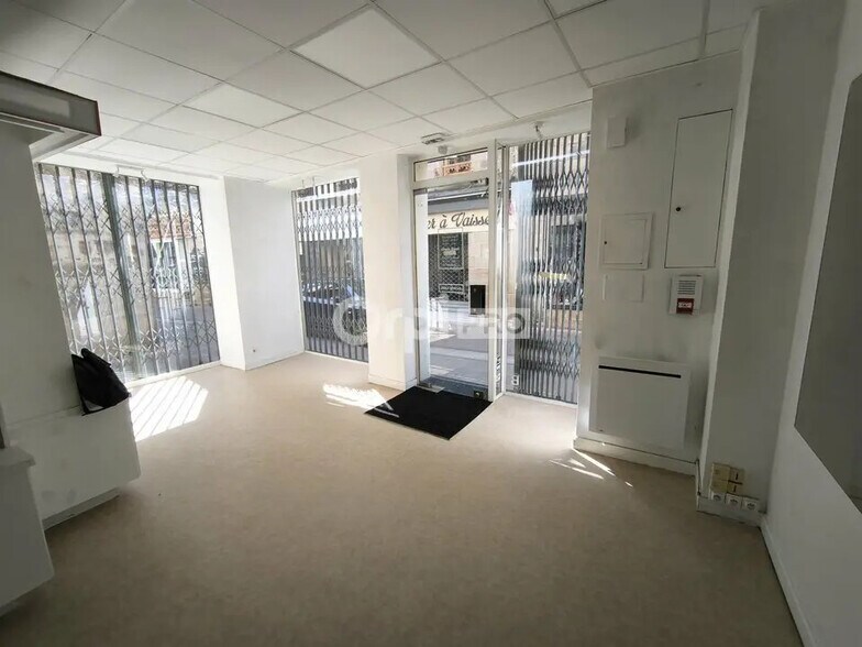 Local commercial dans Brive-la-Gaillarde à louer - Photo intérieure – Image 1 sur 8