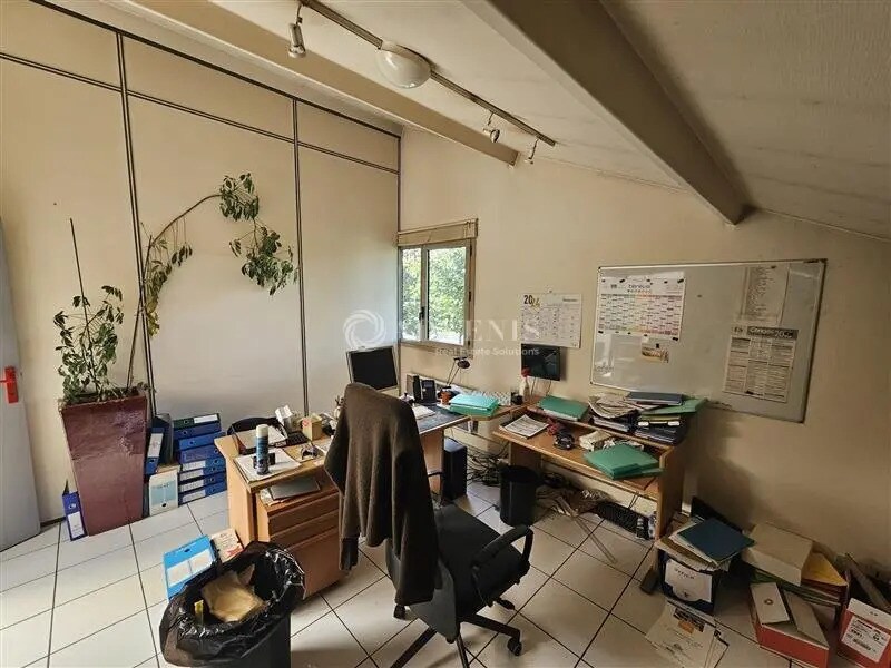 Bureau dans Choisy-le-Roi à louer Photo de l’immeuble– Image 1 sur 9