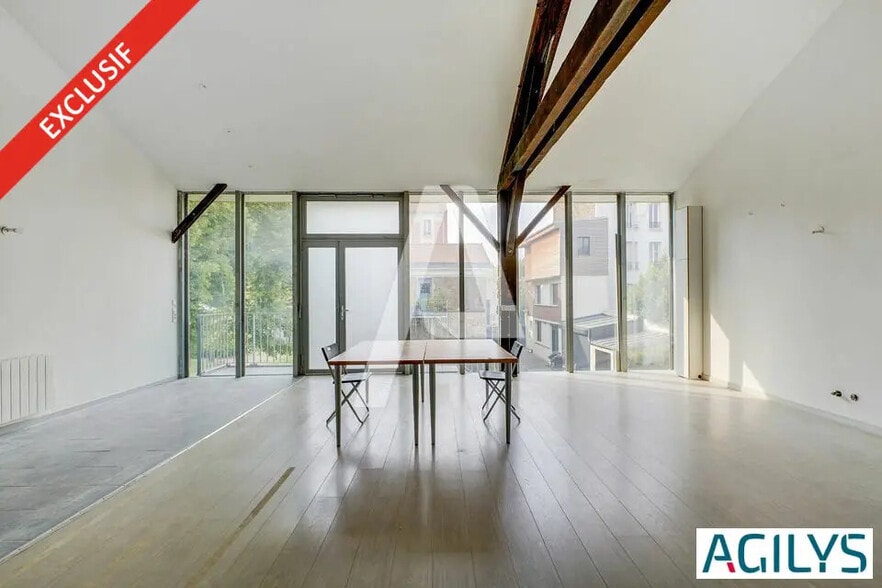 Bureau dans Ivry-sur-Seine à louer - Photo de l’immeuble – Image 1 sur 7
