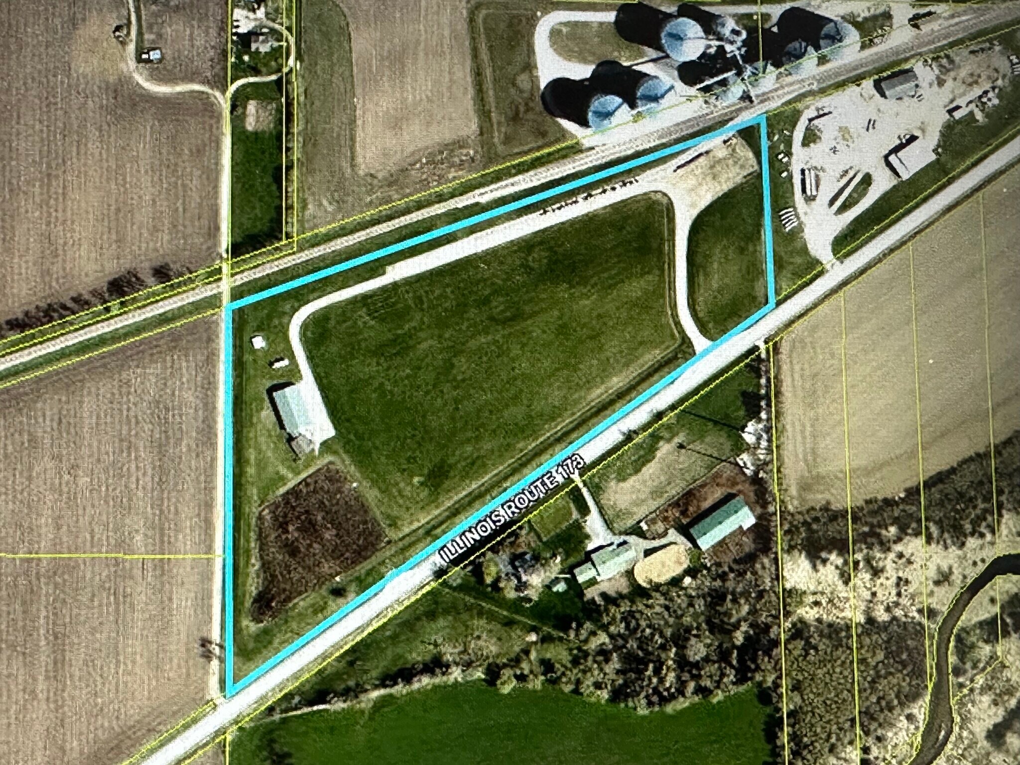 25010 Route 173, Harvard, IL à vendre Photo de l’immeuble– Image 1 sur 16