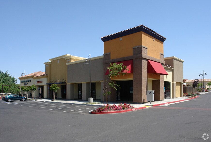 Auburn Blvd, Citrus Heights, CA à louer - Photo de l’immeuble – Image 3 sur 3