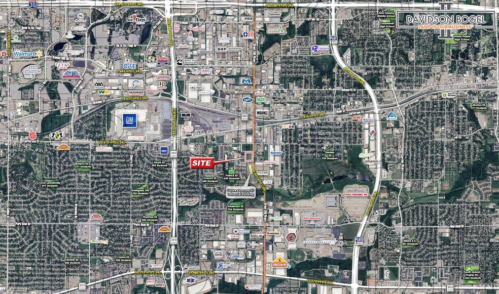 S. Great Southwest Parkway, Grand Prairie, TX à vendre - Photo de l’immeuble – Image 2 sur 2