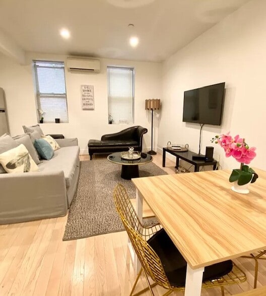 149 Rivington St, New York, NY à vendre - Photo intérieure – Image 2 sur 9