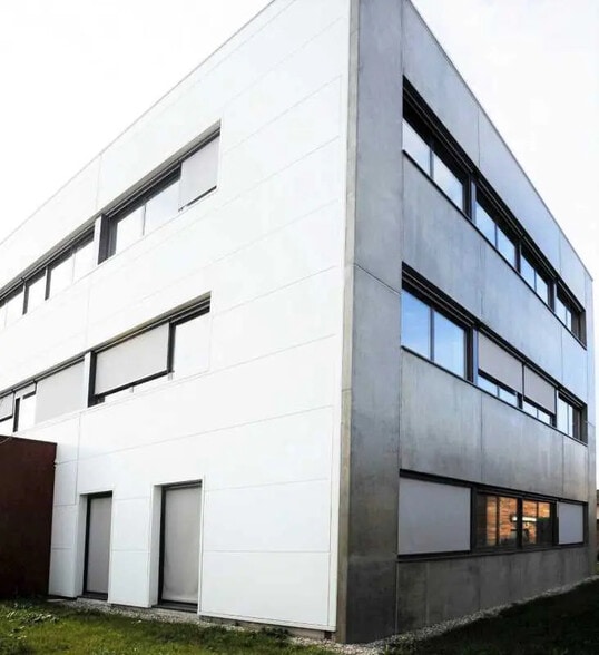 6 Chemin Des Cuers, Dardilly à vendre - Photo de l’immeuble – Image 2 sur 11