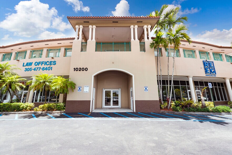 10200 NW 25th St, Doral, FL à vendre - Photo de l’immeuble – Image 2 sur 56