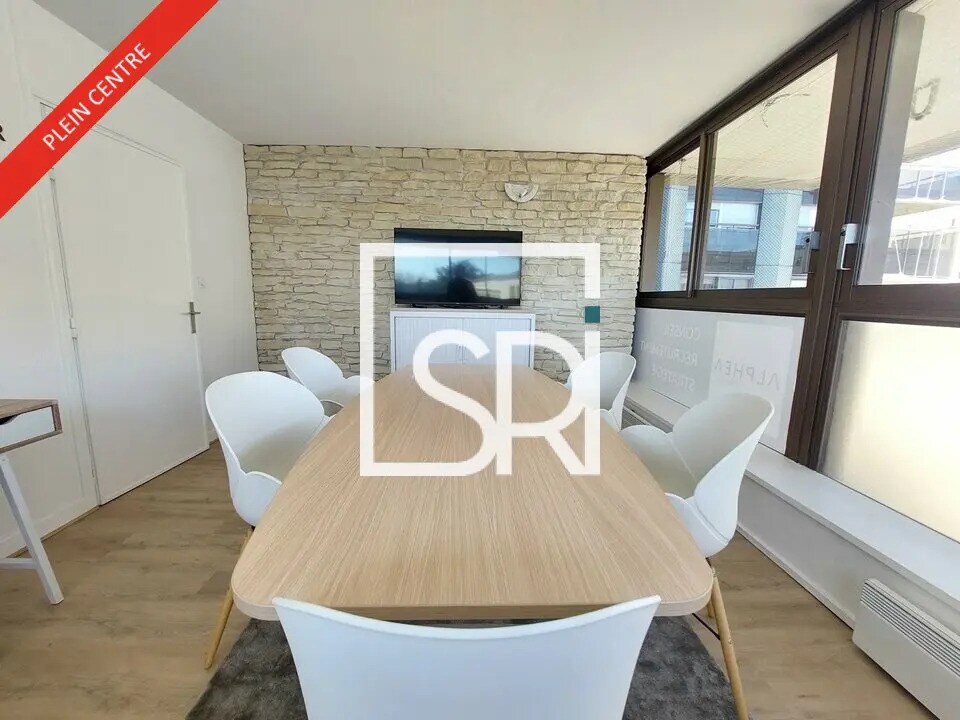 Bureau dans Clermont-Ferrand à vendre Photo de l’immeuble– Image 1 sur 13