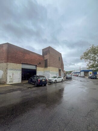 Plus de détails pour 8819 76th Ave, Glendale, NY - Industriel/Logistique à louer