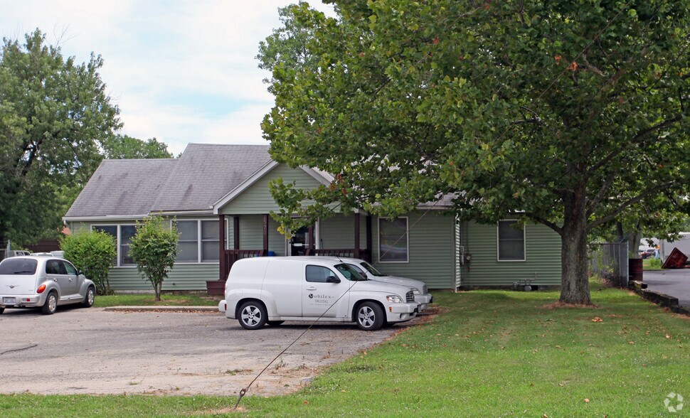 2520 Nordic Rd, Dayton, OH à vendre - Photo de l’immeuble – Image 2 sur 11