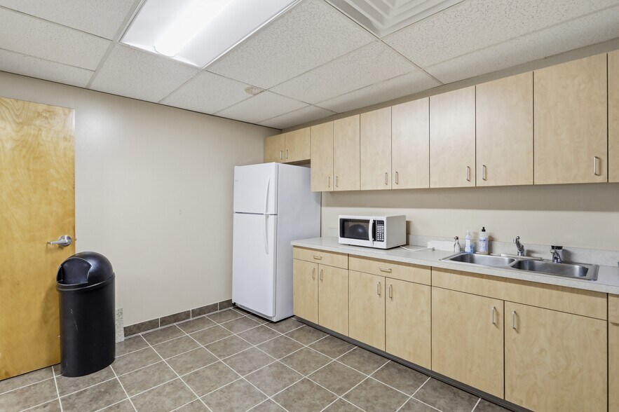 33 W Franklin St, Hagerstown, MD à louer - Photo de l’immeuble – Image 3 sur 14