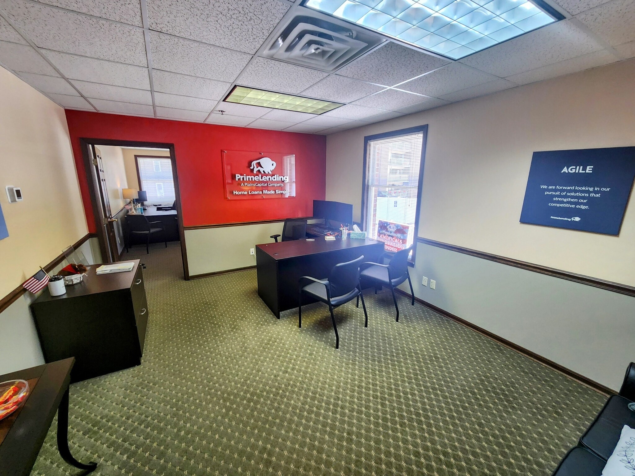 2110 Kanawha Blvd E, Charleston, WV à louer Photo de l’immeuble– Image 1 sur 1