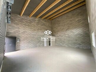 Plus de détails pour Industriel/Logistique à louer